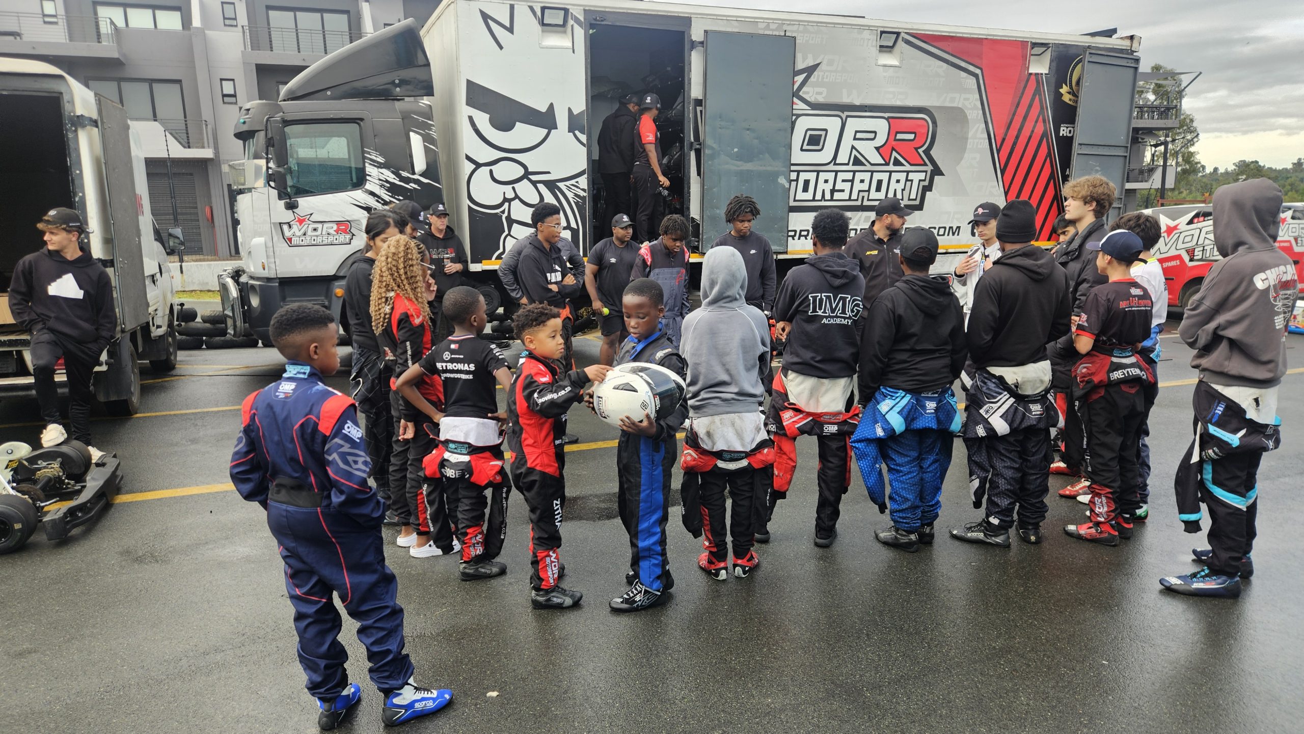 Worr Academy Race Driver briefing